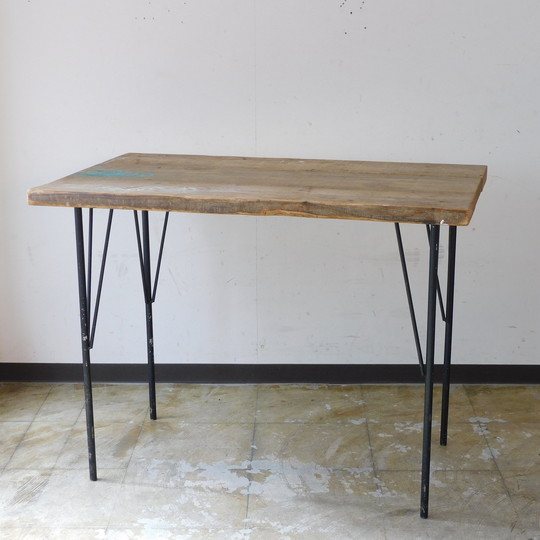 机・テーブル・ちゃぶ台 / 道具屋ホリデイズ