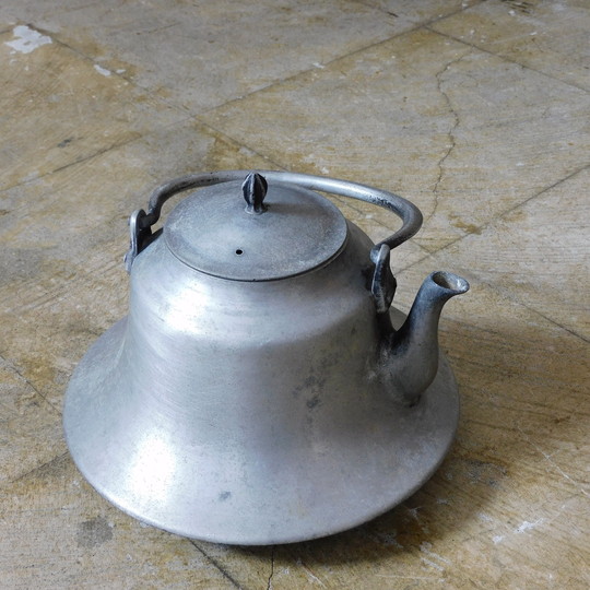 仙臺 郵政局 火鉢 囲炉裏・火鉢・鉄瓶・器・陶器 / 道具屋ホリデイズ